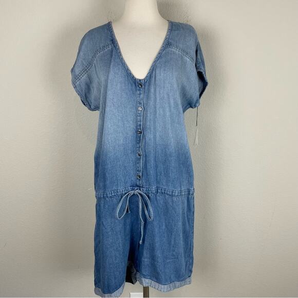 Velvet Blue Denim Chambray V Neck Tie Waist  Romper NWT Lg - Picture 2 of 10